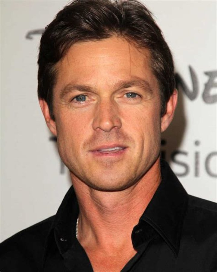 Eric Close Height, Weight, Net Worth, Age, Birthday, Wikipedia, Who, Nationality, Biography